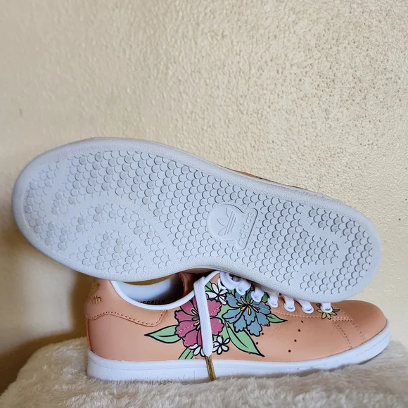 Adidas stan Amber Blush Floral - Picture 7 of 13